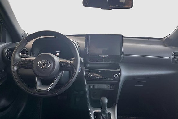 Toyota Yaris Cross 10 of 13
