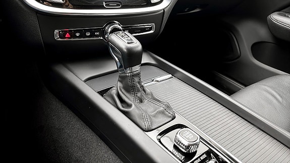 Volvo V60 14 of 16