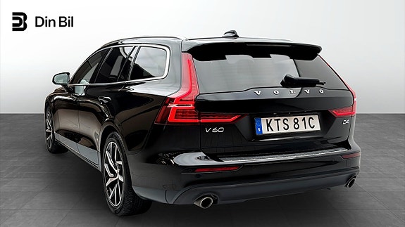 Volvo V60 3 of 16