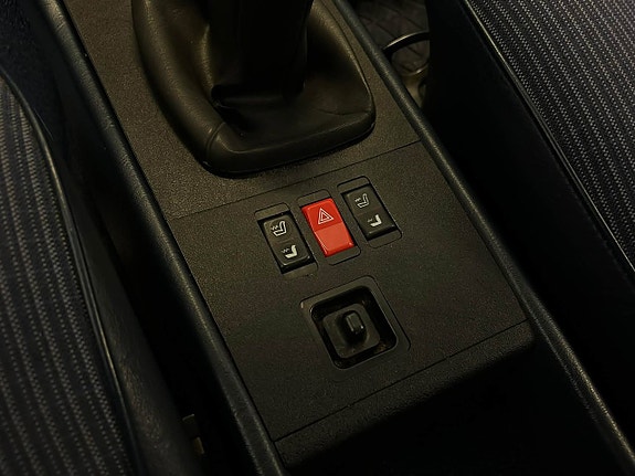 Mercedes-Benz 200 22 of 25