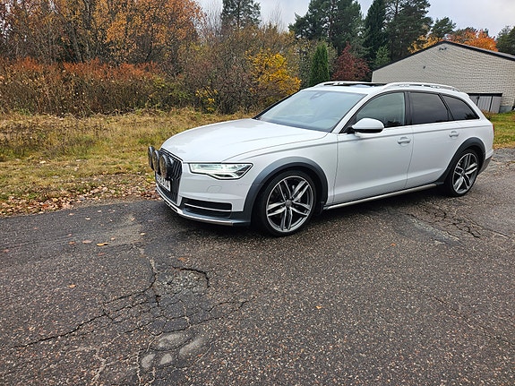 Audi A6 allroad 5 of 7