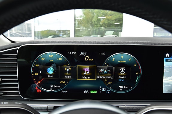 Mercedes-Benz GLE350 de 26 of 30