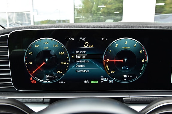 Mercedes-Benz GLE350 de 25 of 30