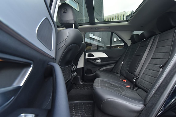 Mercedes-Benz GLE350 de 11 of 30