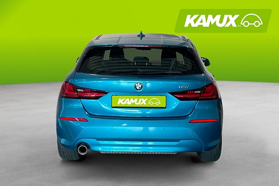 BMW 118i 5 of 17