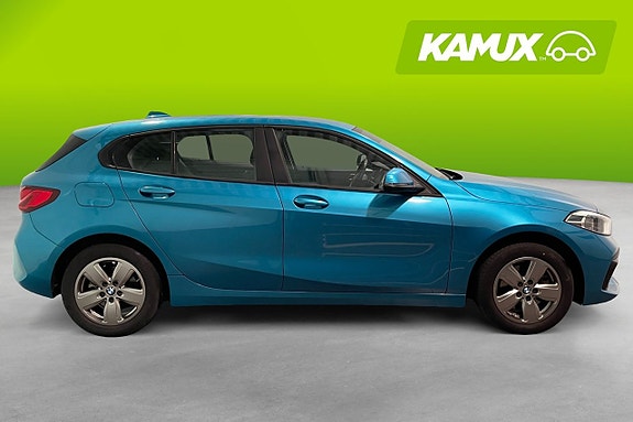 BMW 118i 2 of 17