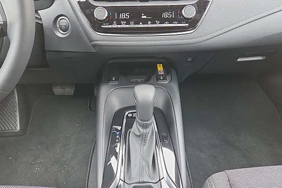 Toyota Corolla 21 of 21