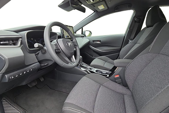 Toyota Corolla 12 of 21