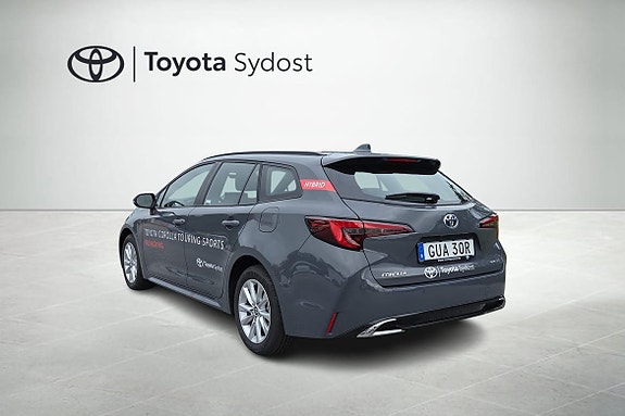 Toyota Corolla 18 of 21
