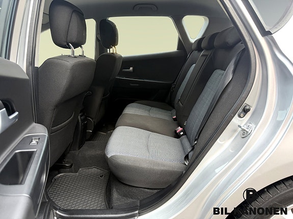 Kia Ceed 10 of 12