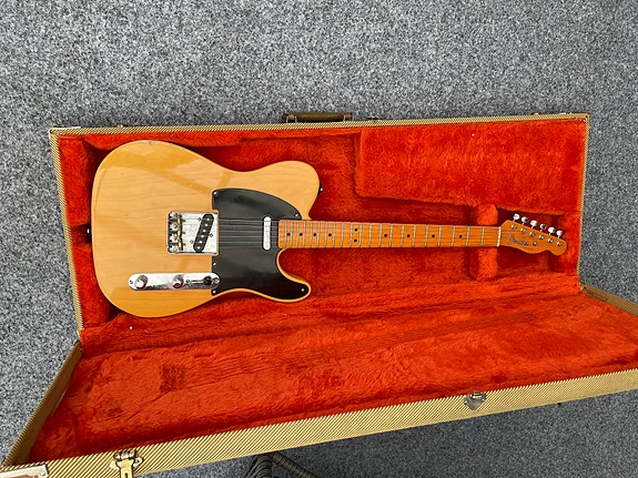 Fender American Vintage ’52 Telecaster Reissue (AVRI) – 1998