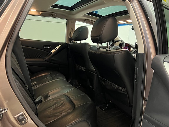 Nissan Murano 16 of 30