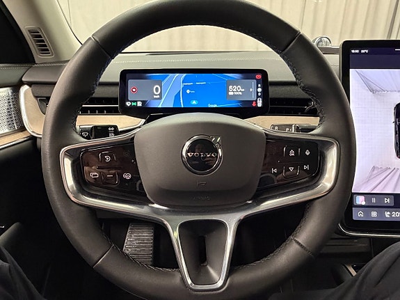 Volvo EX90 8 of 27