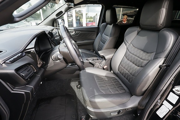 Isuzu D-max 10 of 27