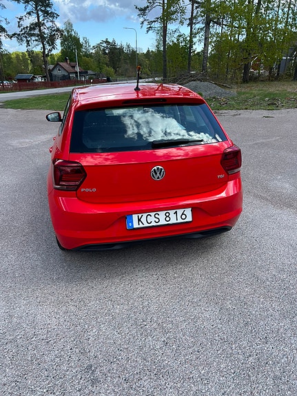 Volkswagen Polo 2 of 7
