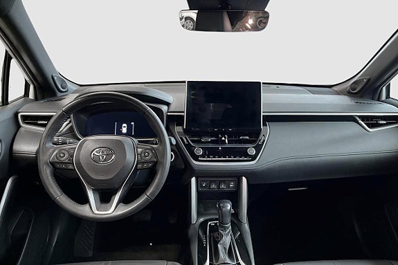 Toyota Corolla Cross 11 of 14