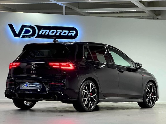 Volkswagen Golf I 2 of 22