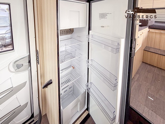 Sun Living S 75 SL Utt: -25 Långb / Aut 9 / Drop down / ALDE / AC bodel Ränta från 3,70% 10 of 25