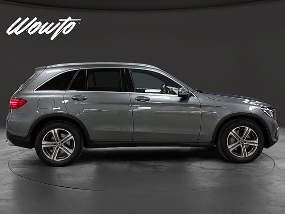 Mercedes-Benz GLC220 d 3 of 17