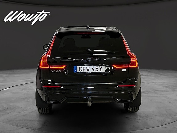 Volvo XC60 6 of 18