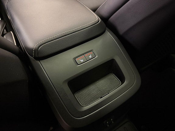 Volvo XC60 10 of 18