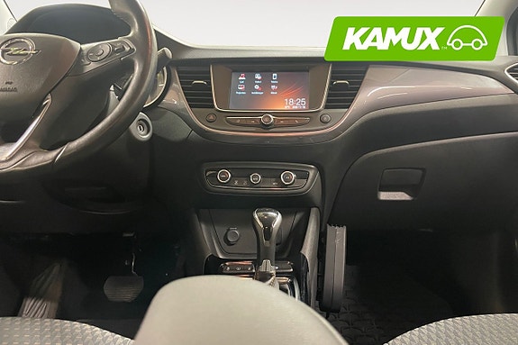 Opel Crossland X 11 of 23