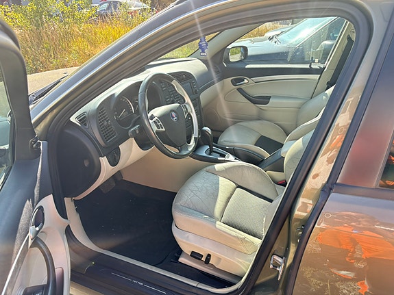 Saab 9-3 9 of 11