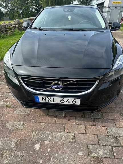 Volvo V40 6 of 6