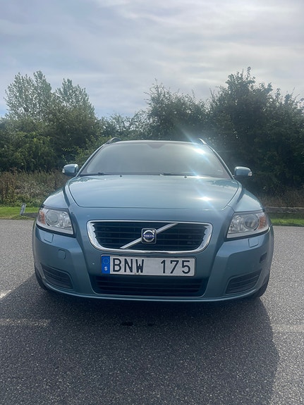 Volvo V50 7 of 15