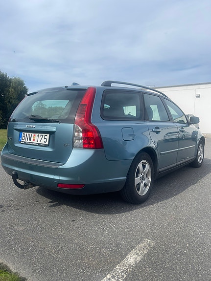 Volvo V50 5 of 15