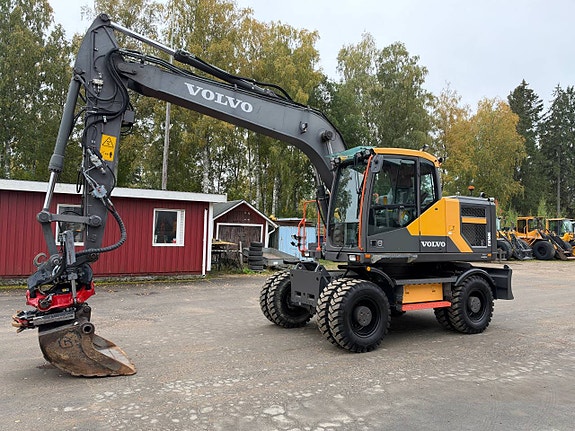 Hjulgrävare Volvo Ew160e Sv-Såld Rototilt C-Smörj Värmare