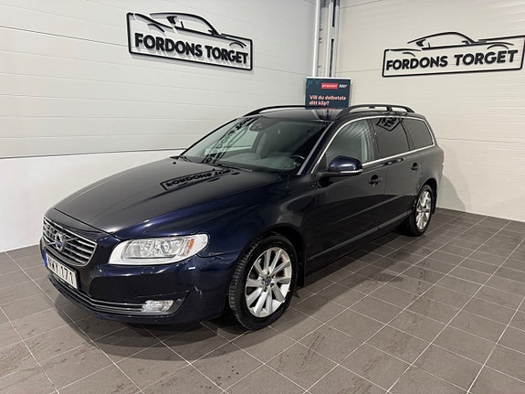 Volvo V70 3 of 23