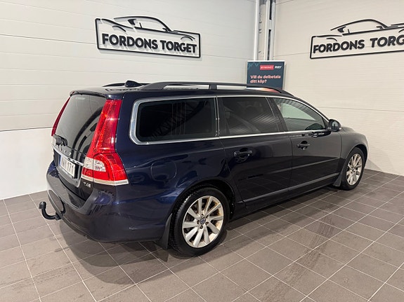 Volvo V70 8 of 23