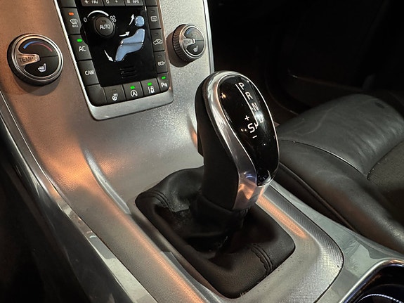 Volvo V70 17 of 23