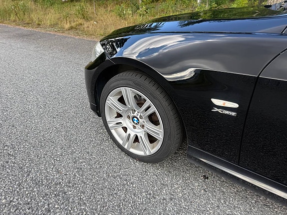 BMW 320d 9 of 12