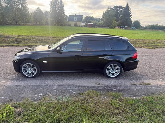 BMW 320d 5 of 12