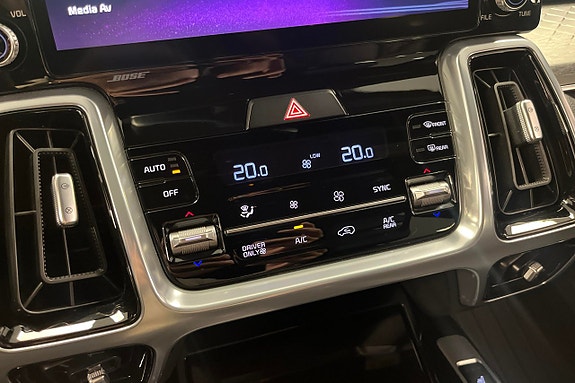 Kia Sorento 13 of 14