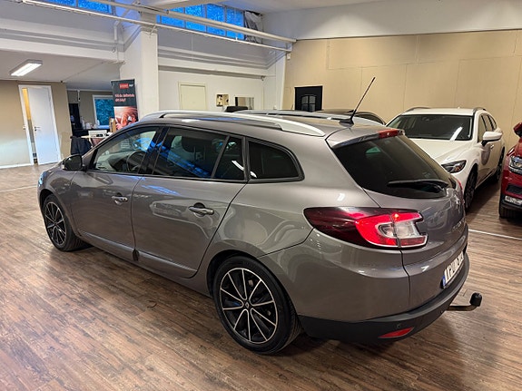 Renault Megane 2 of 15