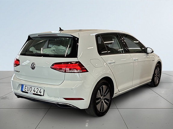 Volkswagen e-Golf VII 6 of 21