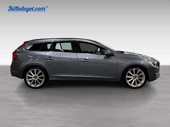 Volvo V60 5 of 14