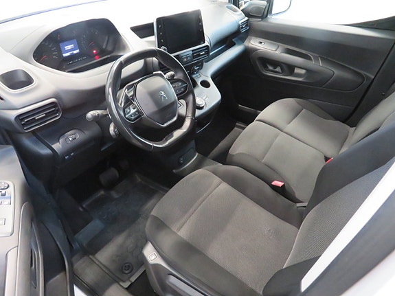 Peugeot Partner 8 of 12