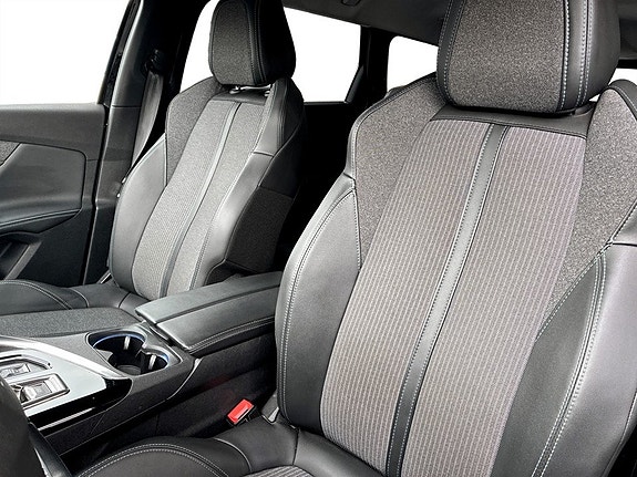 Peugeot 5008 5 of 15
