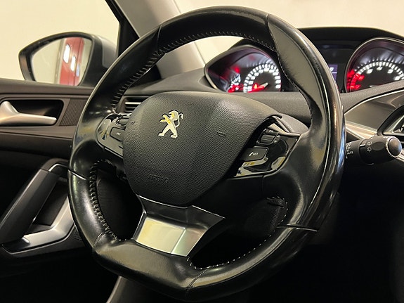 Peugeot 308 17 of 25