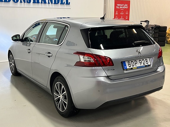 Peugeot 308 10 of 25