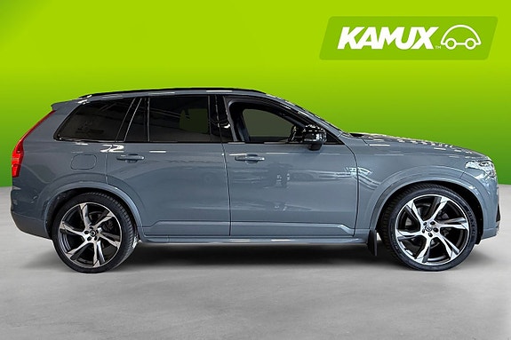 Volvo XC90 2 of 24