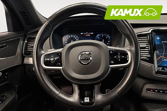 Volvo XC90 13 of 24