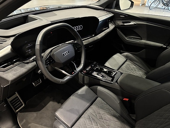 Audi S6 e-tron 14 of 22