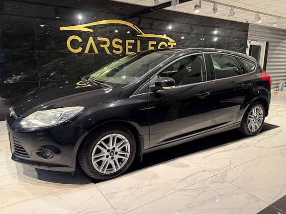 Ford Focus 2 of 21
