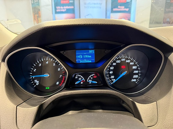 Ford Focus 10 of 21