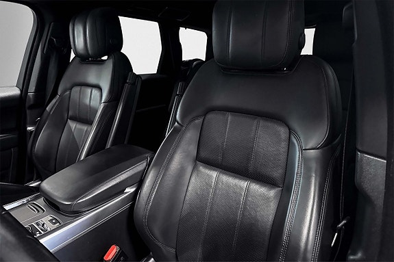 Land Rover Range Rover Sport 10 of 22
